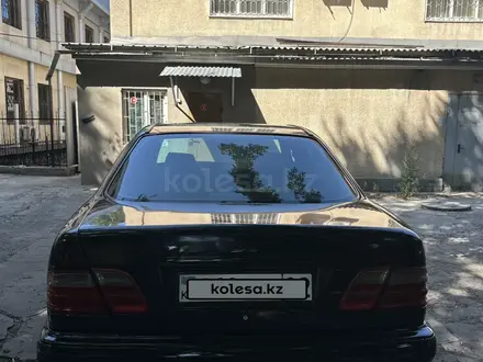 Mercedes-Benz E 280 2001 года за 3 200 000 тг. в Алматы – фото 8