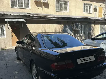 Mercedes-Benz E 280 2001 года за 3 200 000 тг. в Алматы – фото 9