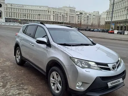 Toyota RAV4 2013 года за 8 700 000 тг. в Астана – фото 2