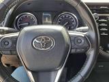 Toyota Camry 2019 годаfor11 300 000 тг. в Актобе – фото 4