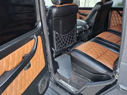 Mercedes-Benz G 500 2000 года за 16 200 000 тг. в Алматы – фото 19