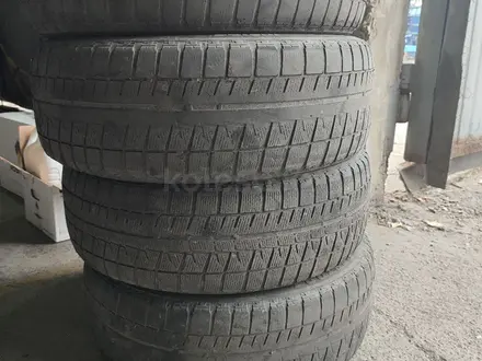 Шины Bridgestone за 20 000 тг. в Усть-Каменогорск