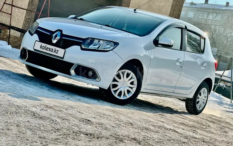 Renault Sandero 2015 годаүшін4 390 000 тг. в Петропавловск