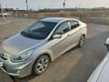 Hyundai Solaris 2013 годаүшін3 800 000 тг. в Семей – фото 3