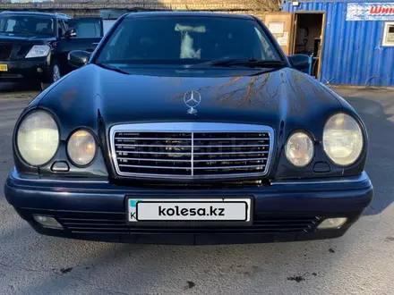 Mercedes-Benz E 230 1996 года за 3 500 000 тг. в Караганда – фото 12