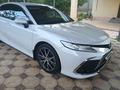 Toyota Camry 2021 года за 13 700 000 тг. в Шымкент – фото 8