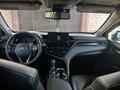 Toyota Camry 2021 года за 13 700 000 тг. в Шымкент – фото 12