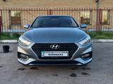 Hyundai Accent 2017 года за 6 600 000 тг. в Караганда – фото 2