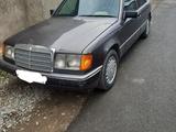 Mercedes-Benz E 200 1993 года за 1 500 000 тг. в Тараз