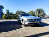 BMW 528 1998 года за 3 100 000 тг. в Алматы