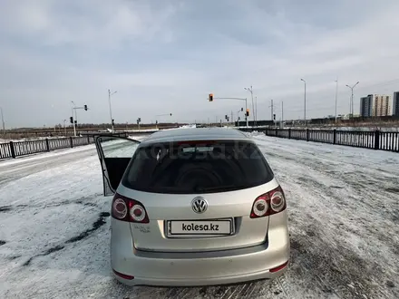 Volkswagen Golf 2009 года за 4 500 000 тг. в Астана – фото 8