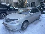 Toyota Camry 2002 годаүшін4 800 000 тг. в Астана – фото 2