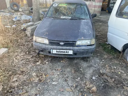 Nissan Primera 1993 года за 400 000 тг. в Алматы – фото 2