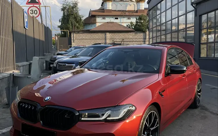 BMW M5 2021 года за 48 000 000 тг. в Алматы