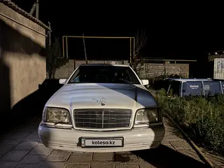 Mercedes-Benz S 320