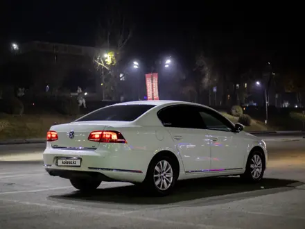 Volkswagen Passat 2014 года за 7 000 000 тг. в Алматы – фото 11