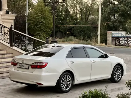 Toyota Camry 2017 года за 12 800 000 тг. в Шымкент – фото 6