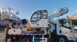 FAW  Автовышку автогидроподъёмник 16 метров двигатель бензин faw 2025 года в Байсерке – фото 2