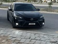 Toyota Camry, 2019