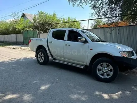 Mitsubishi L200 2007 года за 5 500 000 тг. в Алматы