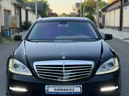 Mercedes-Benz S 500 2008 года за 9 500 000 тг. в Шымкент