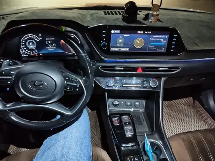 Hyundai Sonata 2020 года за 12 000 000 тг. в Актау – фото 9