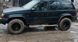 Jeep Grand Cherokee 1998 годаүшін4 300 000 тг. в Алматы – фото 4