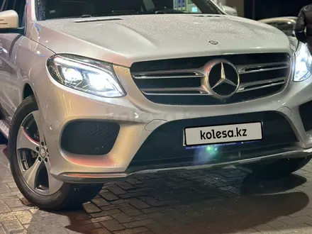 Mercedes-Benz GLE 400 2016 года за 23 500 000 тг. в Алматы – фото 17