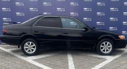 Toyota Camry 1998 годаүшін2 600 000 тг. в Усть-Каменогорск – фото 5