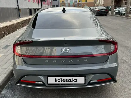 Hyundai Sonata 2020 года за 13 300 000 тг. в Астана – фото 4