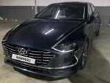 Hyundai Sonata 2021 годаfor13 800 000 тг. в Астана