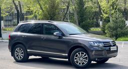 Volkswagen Touareg 2011 года за 9 200 000 тг. в Караганда – фото 5
