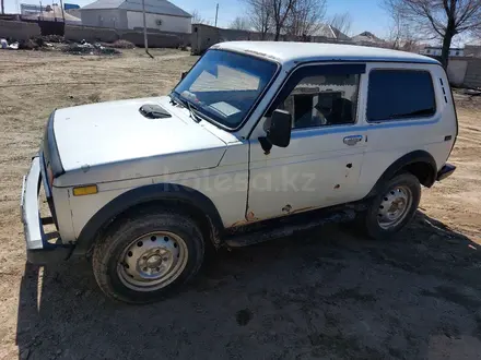 ВАЗ (Lada) Lada 2121 2004 года за 1 000 000 тг. в Туркестан – фото 2