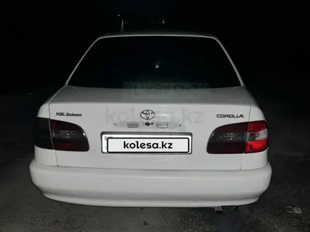 Toyota Corolla 1998 года за 2 100 000 тг. в Семей – фото 4