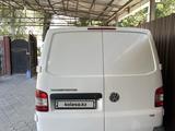 Volkswagen Transporter 2013 годаfor8 500 000 тг. в Алматы – фото 3