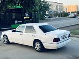 Mercedes-Benz E 320 1993 года за 2 100 000 тг. в Алматы – фото 5