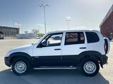 Chevrolet Niva 2014 года за 3 500 000 тг. в Атырау – фото 3