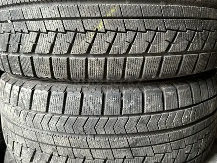 235/55R17 BRIDGESTONE BLIZZAK VRX. за 120 000 тг. в Алматы – фото 2