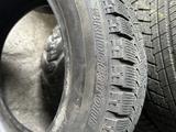 235/55R17 BRIDGESTONE BLIZZAK VRX. за 120 000 тг. в Алматы – фото 5