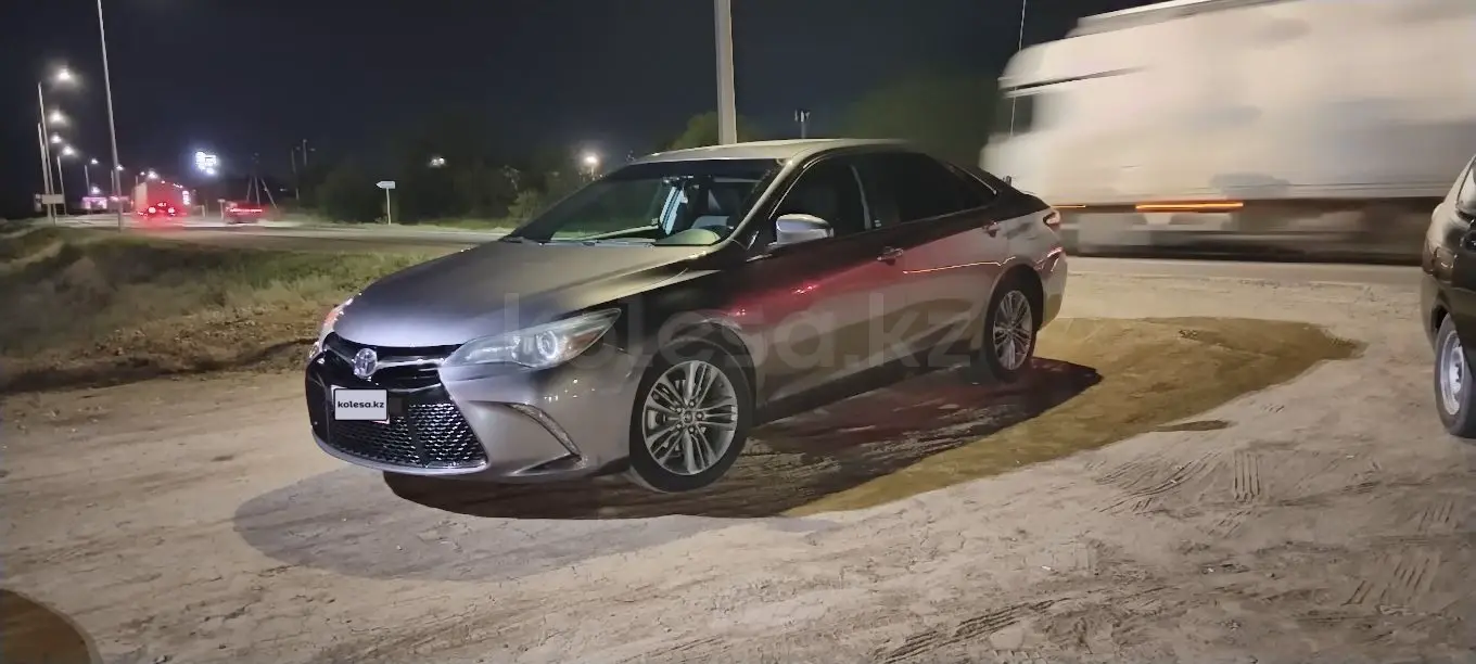 Toyota Camry, 2016