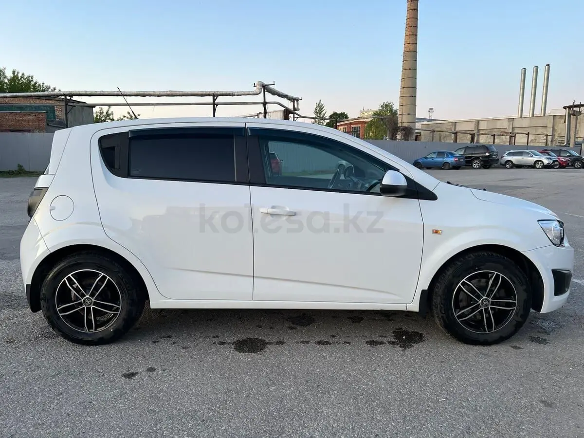 Chevrolet Aveo, 2014