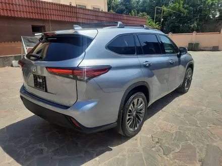 Toyota Highlander 2020 года за 28 500 000 тг. в Алматы – фото 2