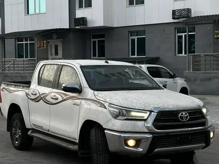 Toyota Hilux 2024 года за 22 700 000 тг. в Актау – фото 2