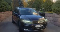 Volkswagen Tiguan 2017 года за 9 000 000 тг. в Алматы – фото 2