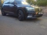 Volkswagen Tiguan 2017 года за 10 500 000 тг. в Алматы – фото 3