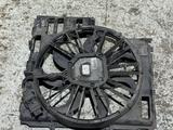 Основной вентилятор bmw x5 e53 n62 4.8l за 100 000 тг. в Караганда – фото 2