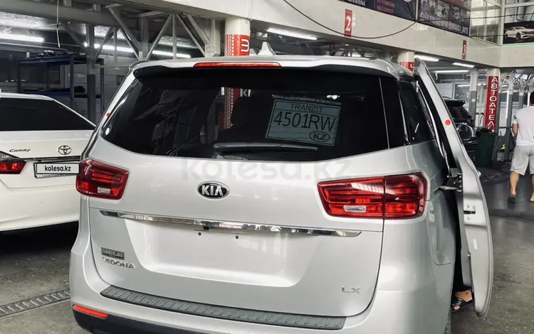 Kia Sedona 2021 годаfor20 000 000 тг. в Тараз