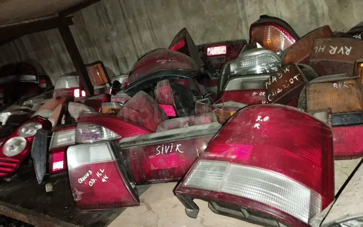 Фонари фонарь только правый оригинал за 9 990 тг. в Алматы