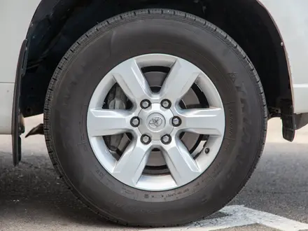 Toyota Land Cruiser Prado 2015 года за 15 790 000 тг. в Алматы – фото 22