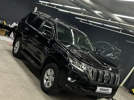 Toyota Land Cruiser Prado 2021 года за 26 000 000 тг. в Астана – фото 11